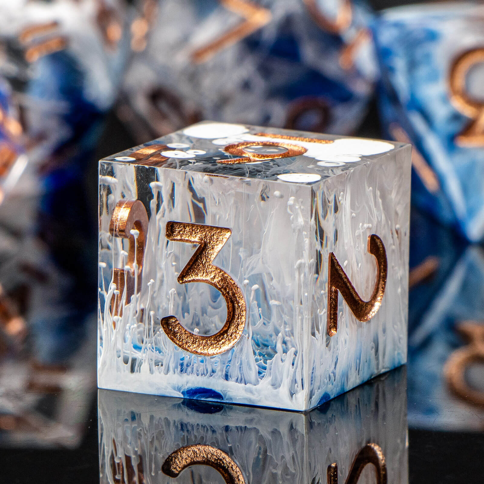 Board Game Dungeons And Dragons - Dadu DND Berujung Tajam dari Resin,
