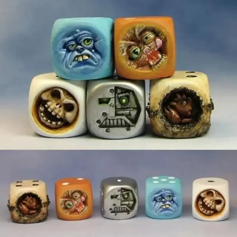 Board Game Dungeons And Dragons - Set Dadu Wajah Monster Resin Alat